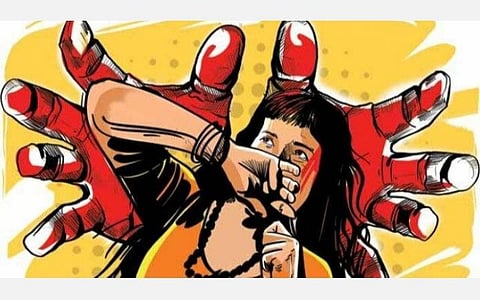 சிறுமிக்கு பாலியல் வன்கொடுமை: கரூரில் முதியவர் உட்பட 3 பேர் கைது