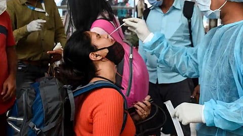 நாட்டில் முதல் முறையாக உருமாறிய கரோனா வைரஸ் - ஒமிக்ரான் எக்ஸ்பிபி.1.5 குஜராத்தில் கண்டுபிடிப்பு