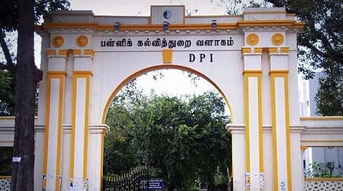 அரசு பள்ளிகளில் தற்காலிக ஆசிரியர்கள் நியமனம் - பள்ளிக்கல்வித் துறை அனுமதி