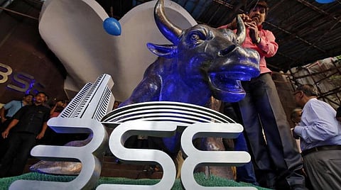 பங்குச்சந்தையில் மீண்டும் ஏற்றம்: சென்செக்ஸ் 847 புள்ளிகள் உயர்வு