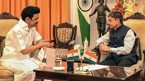 ஆளுநர் ஆர்.என்.ரவி உடன் முதல்வர் ஸ்டாலின் | கோப்புப் படம்