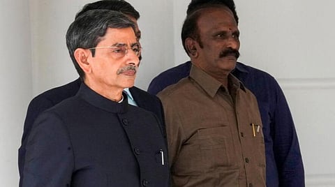 ஆளுநர் ஆர்.என்.ரவி டெல்லி பயணம்: குடியரசுத் தலைவர், பிரதமரை சந்திக்கிறார்