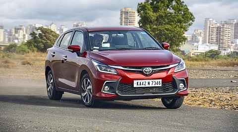 ஏர்பேக் வடிவமைப்பில் பிரச்சினை - 1,400 கார்களை திரும்ப பெறுகிறது டொயோட்டா