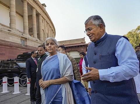 ஹிண்டன்பர்க் - அதானி விவகாரம்: மத்திய நிதி அமைச்சர் விளக்கம்