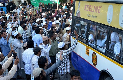 புனித ஹஜ் யாத்திரைக்கான மத்திய அரசின் புதிய கொள்கை - பல்வேறு சலுகைகளால் ரூ.50 ஆயிரம் வரை செலவு குறையும்