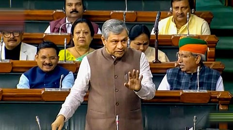 தமிழக ஆளுநரிடம் நிலுவையிலுள்ள ஆன்லைன் ரம்மி தடை மசோதா குறித்து கருத்து கூற மத்திய அரசு மறுப்பு