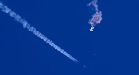 சுட்டு வீழ்த்தப்பட்ட மர்மப் பொருள்