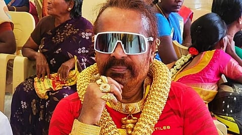 அரசியலில் இருந்து ஒதுங்கி இருக்கிறேன்: வரிச்சியூர் செல்வம் தகவல்