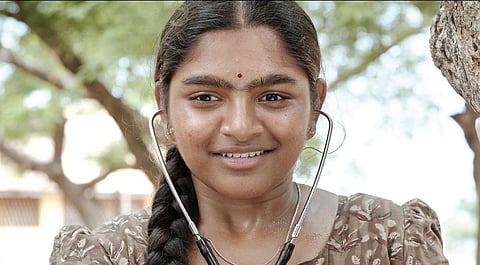 ஒரு நாள் இயக்குநர் ஆவேன்! - ‘அயலி’ அபி நட்சத்திரா பேட்டி