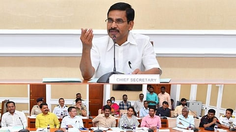 குடியரசு துணைத்தலைவர் தமிழகம் வருகை - பாதுகாப்பு குறித்து தலைமைச் செயலர் ஆலோசனை