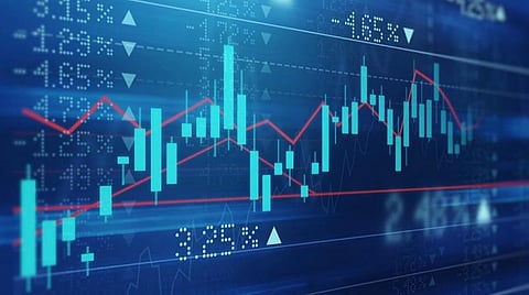 பங்குச் சந்தையில் கடும் வீழ்ச்சி | சென்செக்ஸ் 927 புள்ளிகள் சரிவு - 4 நாட்களில் ரூ.7 லட்சம் கோடி இழப்பு