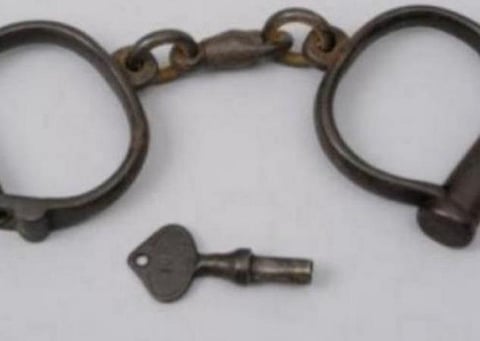 சென்னை | பிளம்பிங் வேலைக்கு வந்துள்ளதாக கூறி மூதாட்டியை ஏமாற்றி நகை திருடியவர் கைது