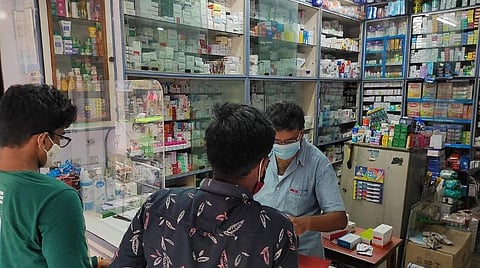 மனநோய், தூக்க மருந்துகளை மருத்துவர் சீட்டு இல்லாமல் விற்பனை செய்யக் கூடாது