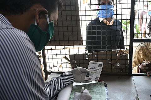 மோசடியைத் தடுக்க விரல் ரேகை மூலம் ஆதார் விவரம் சரிபார்க்க புதிய பாதுகாப்பு வசதி