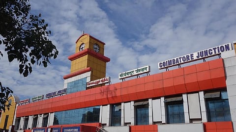 கோவை வழியாக இயக்கப்படும் எக்ஸ்பிரஸ் ரயில்களின் சேவையில் 5-ம் தேதி மாற்றம்