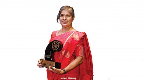 ஐ.டி. துறையில் தடம் பதிக்கும் தமிழ்ப் பெண்