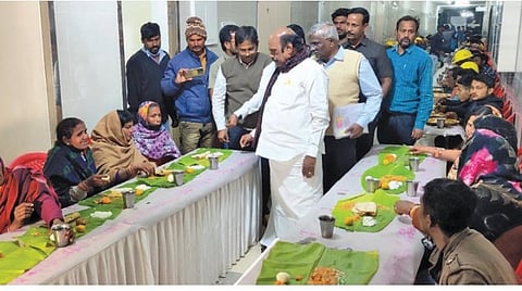 பாதுகாப்பு உணர்வுடன் இருப்பதால்தான் நீலகிரி அங்கன்வாடிகளில் வட மாநில தொழிலாளர்களின் 1,250 குழந்தைகள் படிக்கின்றனர்: எ.வ.வேலு பெருமிதம்