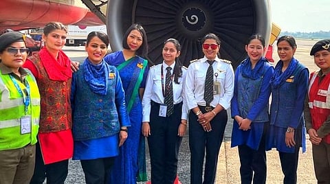 சர்வதேச மகளிர் தினத்தை முன்னிட்டு 90 விமானங்களை இயக்கிய ஏர் இந்தியா நிறுவன பெண்கள்