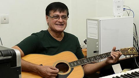 ‘இளைய நிலா’ புகழ் கிட்டாரிஸ்ட் சந்திரசேகர் காலமானார்