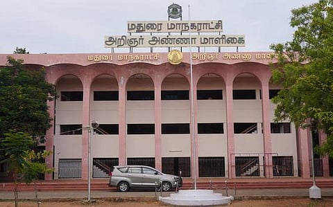 5 ஆண்டாகியும் குறைந்தபட்ச ஊதிய அரசாணை நிறைவேற்றப்படவில்லை - மதுரை மாநகராட்சி தொழிலாளர்கள் அதிருப்தி