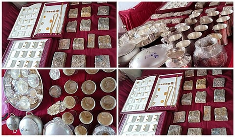 காவல் துறையினரால் மீட்கப்பட்ட தங்க நகைகள் மற்றும் வெள்ளிப் பொருட்கள்