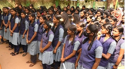 பள்ளிக் கல்வி - யாருக்கு இல்லை பொறுப்பு..?