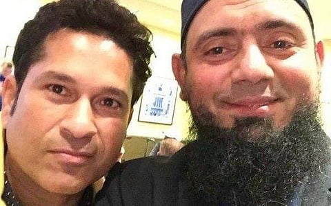 சக்லைன் முஷ்டாக்கின் அசிங்கமான ஸ்லெட்ஜிங்கும்.. சச்சின் டெண்டுல்கரின் விவேகமான பதிலடியும்