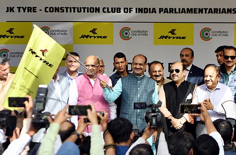 சாலை விபத்துகள்: மக்களவை தலைவர் ஓம் பிர்லா கவலை