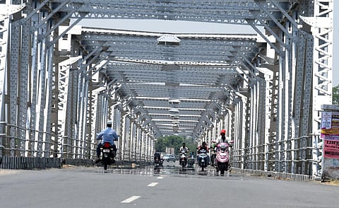 தமிழகத்தில் 5 நகரங்களில் வெயில் சதம்