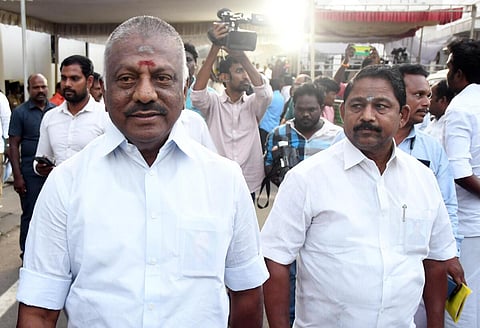 அதிமுக பொதுச் செயலாளர் தேர்தலை எதிர்த்து ஓபிஎஸ் மேல்முறையீடு - இறுதி விசாரணையா? இடைக்கால நிவாரணமா? என ஏப்.3-ல் முடிவு