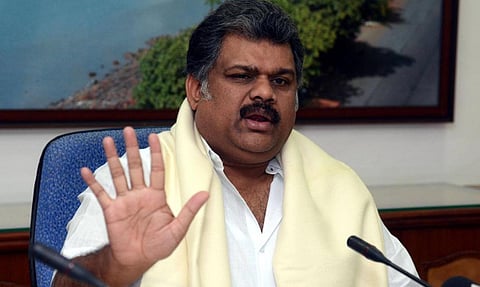 சுங்கக் கட்டண உயர்வை மறுபரிசீலனை செய்ய வேண்டும்: மத்திய அரசுக்கு ஜி.கே.வாசன் கோரிக்கை