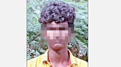 பேச மறுத்ததால் 17 வயது சிறுவனை கொன்ற நண்பர்கள்