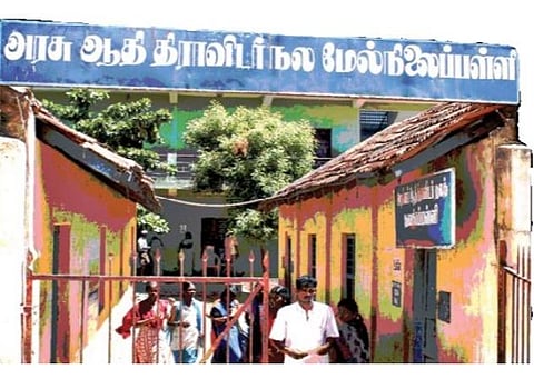 நலப் பள்ளிகளின் இணைப்பு: நன்மையா, தீமையா?