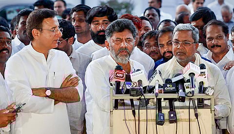 கர்நாடக தேர்தலில் போட்டியிடும் காங்கிரஸ் 2-ம் கட்ட வேட்பாளர் பட்டியல் வெளியீடு