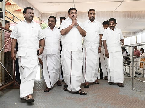 பழனிசாமி மீது லஞ்ச ஒழிப்பு துறை விசாரணை நடத்த அனுமதி: ஆதாரங்களை ஆய்வு செய்து தமிழக அரசு நடவடிக்கை