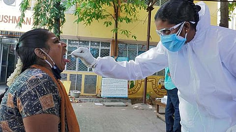புதுச்சேரியில் மீண்டும் மிரட்டும் கரோனா: புதிதாக 82 பேருக்கு தொற்று பாதிப்பு