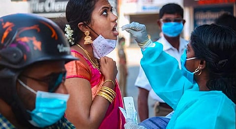 இந்தியாவில் 5,880 பேருக்கு கோவிட் தொற்று உறுதி: மொத்தமாக 35,199 பேர் பாதிப்பு