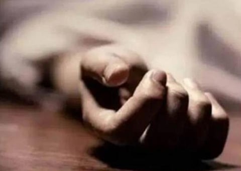 ஊத்துக்குளி அருகே மின்சாரம் பாய்ந்து வடமாநில தொழிலாளர்கள் 2 பேர் உயிரிழப்பு