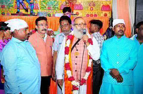 இந்துக்களுக்காக தனி மாவட்டம் உருவாக்கும் அறிவிப்பு - இந்து அமைப்பு மீது டெல்லி போலீஸார் வழக்கு