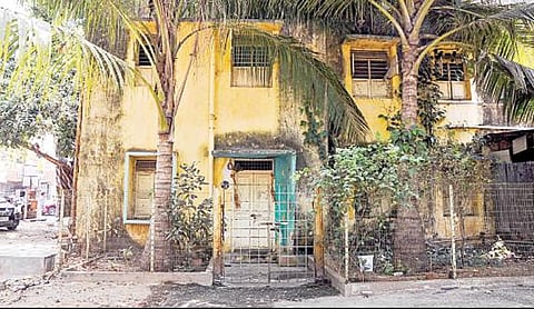 சென்னை மந்தைவெளி சிஐடி காவலர் குடியிருப்பில் உள்ள ஆயுதப்படை உதவி ஆணையர் கனகராஜின் வீடு.		          படம்: பு.க.பிரவீன்