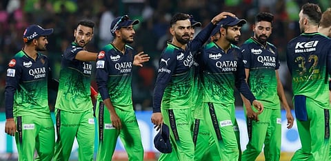 ஆர்சிபி வீரர்கள் | படம்: ஐபிஎல்