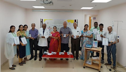 ஸ்மார்ட் பயோ சிம் கருவியை கண்டுபிடித்த ராமகிருஷ்ணா பொறியியல் கல்லூரி மாணவர்கள்