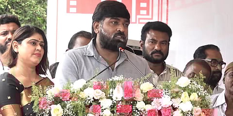 “உழைப்பவர்களால் மட்டுமே தொழில் உயிர்வாழ்கிறது” - விஜய் சேதுபதி