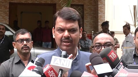 “சல்மான் கானுக்கு இந்தியாவில் பாதுகாப்பு பிரச்சினை எதுவும் இல்லை” - தேவேந்திர ஃபட்னாவிஸ் விளக்கம்