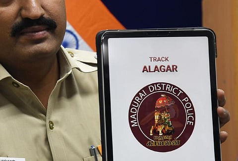 கள்ளழகர் எழுந்தருளும் இடங்களை அறிய சித்திரை திருவிழாவில் ஜிபிஎஸ் செயலி செயல்படுத்தப்படுமா?