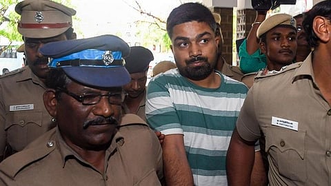 நீதிமன்றத்திற்கு அழைத்து வரப்படும் மணீஷ் காஷ்யப்