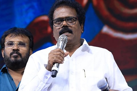 “பள்ளிக்கூடம் படத்தை பாராட்டுகின்றனர்; ஆனால் பாக்ஸ் ஆபீஸில்?” - தங்கர் பச்சான் ஆதங்கம்