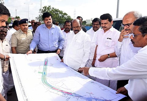 கரூர் - கோவை 4 வழிச்சாலை பணி ஓராண்டில் முடிக்கப்படும்: அமைச்சர் எ.வ.வேலு தகவல்