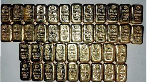 ஆந்திர - தமிழக எல்லையில் 5 கிலோ தங்கம் பறிமுதல்