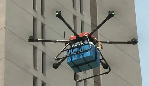 நொய்டாவில் ட்ரோன்கள் மூலம் ரத்த விநியோக பரிசோதனை - ஜேபி தகவல் தொழில்நுட்ப மையம் ஏற்பாடு